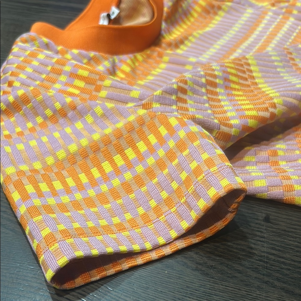 Zara Orange and Yellow Patterned Crop Top - Picture 6 of 7